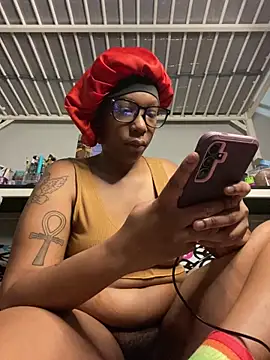 Snapshot of MsSapPhire500 chatting on 03-01-26, 11:51 MsSapPhire500 online show from 03-01-26, 11:51