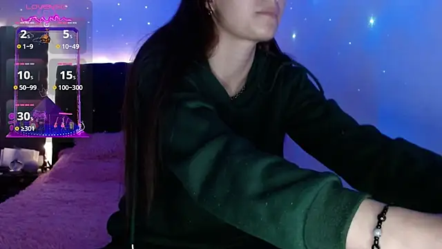 holy juli online show from 03-04-25, 03:11