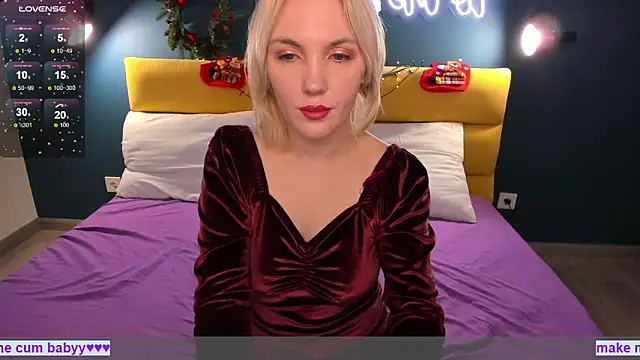 Snapshot of Fluffy_Monica chatting on 12-30-24, 01:15 Fluffy Monica online show from 12-30-24, 01:15