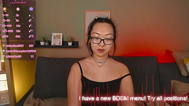 Snapshot of Marine_Vact chatting on 01-30-25, 12:18 Marine Vact online show from 01-30-25, 12:18