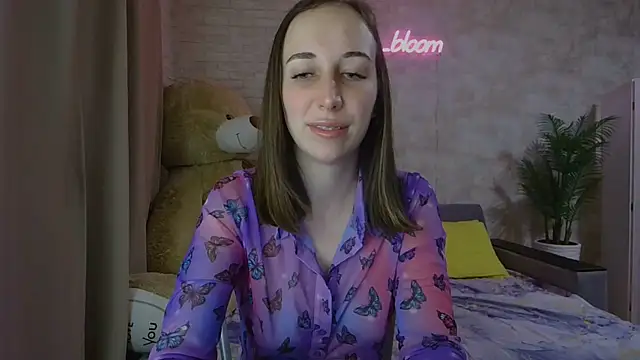 Anika bloom online show from 09-15-25, 11:49