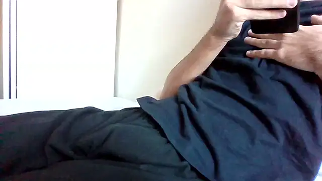 Snapshot of lusluk chatting on 01-02-25, 09:54 lusluk online show from 01-02-25, 09:54