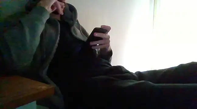 Snapshot of lusluk chatting on 01-16-25, 01:58 lusluk online show from 01-16-25, 01:58