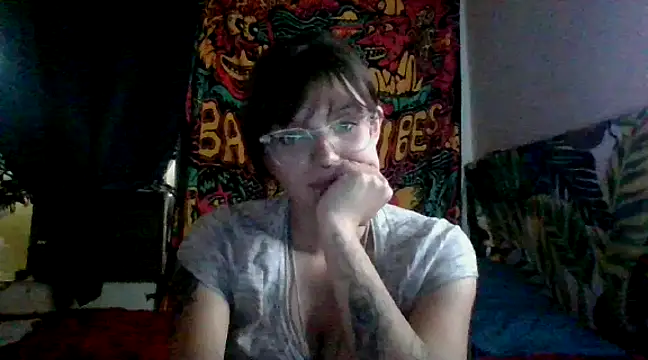 Snapshot of TemporaryFix chatting on 02-02-25, 12:19 TemporaryFix online show from 02-02-25, 12:19
