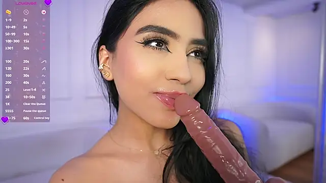 elasummer online show from 02-21-25, 03:43