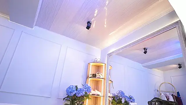 elasummer online show from 04-11-26, 12:31