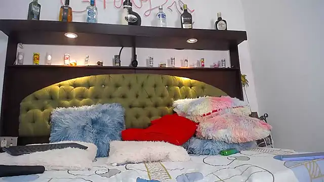 EMILY ROUSSE71 online show from 03-02-25, 12:32