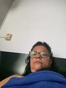 Sharongirl07 online show from 02-09-26, 11:58