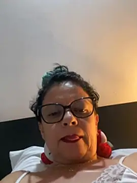 Sharongirl07 online show from 07-12-26, 02:46