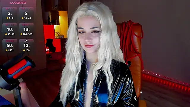 mollyposhh online show from 01-10-26, 08:21