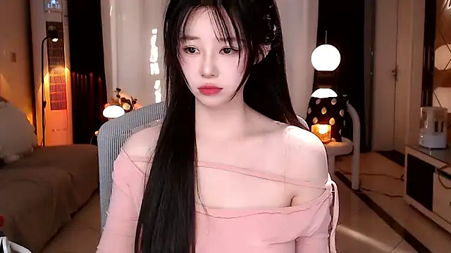 sweateanv  online show from 01-11-25, 08:00