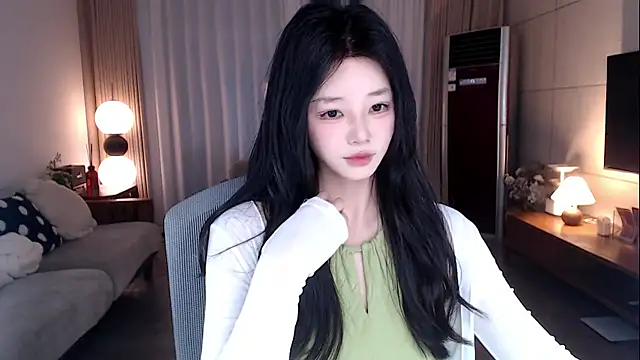 sweateanv  online show from 04-02-26, 09:40