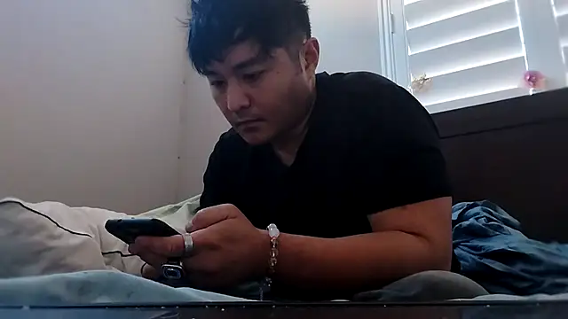 cloudyspun online show from 12-15-25, 09:08