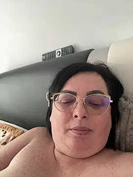 Amandamuller1982 online show from 02-14-25, 08:10