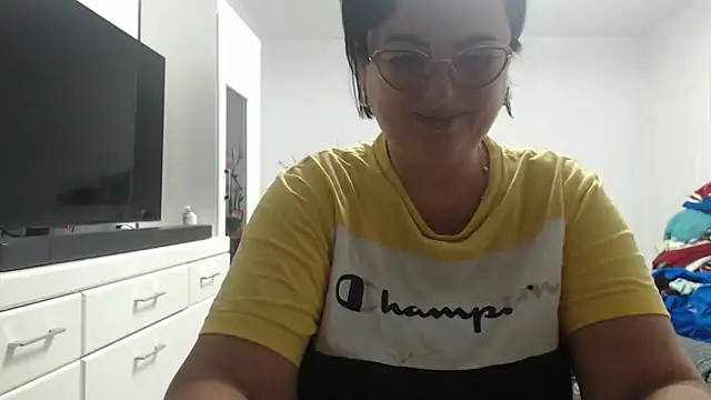 Amandamuller1982 online show from 09-18-25, 09:28