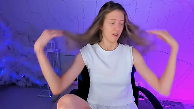 Snapshot of Sharon_Evansi chatting on 12-03-24, 08:38 Sharon Evansi online show from 12-03-24, 08:38