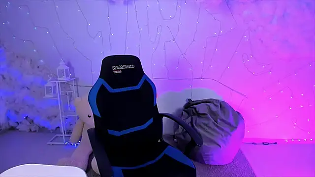 Snapshot of Sharon_Evansi chatting on 12-03-24, 11:44 Sharon Evansi online show from 12-03-24, 11:44