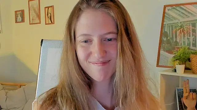 Snapshot of Sharon_Evansi chatting on 03-16-25, 03:17 Sharon Evansi online show from 03-16-25, 03:17