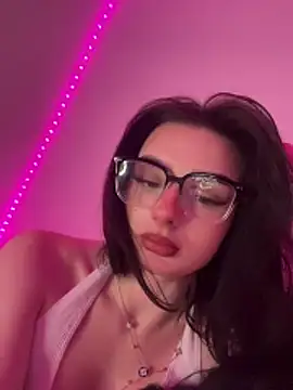 Snapshot of AdelinaAlia chatting on 05-16-26, 08:07 AdelinaAlia online show from 05-16-26, 08:07