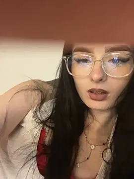 Snapshot of AdelinaAlia chatting on 05-19-26, 08:15 AdelinaAlia online show from 05-19-26, 08:15