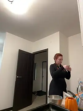 CookyDaisy online show from 12-08-24, 06:33