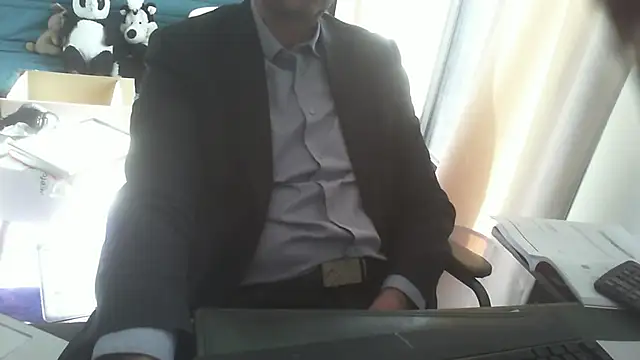 Snapshot of shyfrenchcock1 chatting on 03-07-25, 10:02 shyfrenchcock1 online show from 03-07-25, 10:02