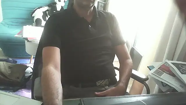 Snapshot of shyfrenchcock1 chatting on 10-22-25, 12:38 shyfrenchcock1 online show from 10-22-25, 12:38