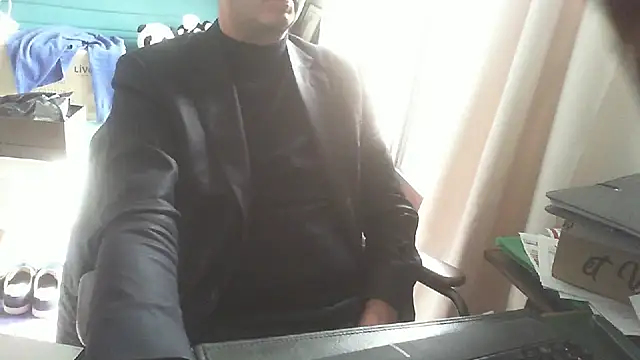 Snapshot of shyfrenchcock1 chatting on 01-19-26, 09:02 shyfrenchcock1 online show from 01-19-26, 09:02