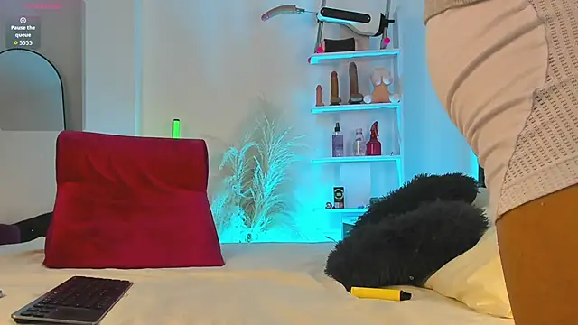 Duriel  online show from 09-09-25, 04:50