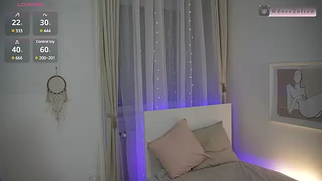 ZoeeZolton online show from 01-04-25, 03:07