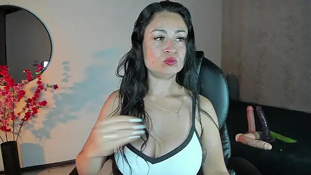 SaraMilf 69 online show from 10-03-25, 02:14