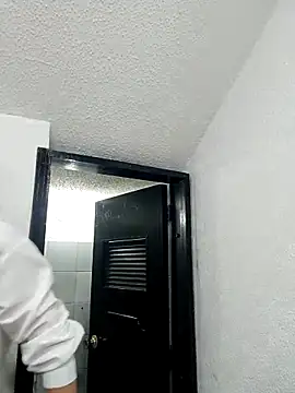 VIOLETA-25  online show from 02-23-25, 06:45