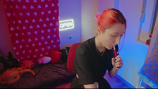 Bloom-fairy online show from 02-16-26, 01:51