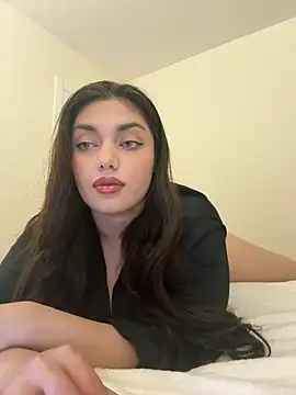 Snapshot of Sweet_Khalifa_ chatting on 12-10-24, 02:17 Sweet Khalifa  online show from 12-10-24, 02:17