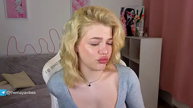 Maya Rave online show from 03-01-26, 03:19