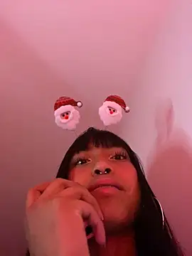 bonnie 18x online show from 12-24-24, 08:44