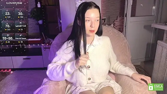 Snapshot of michelle_windrose chatting on 01-14-25, 06:28 michelle windrose online show from 01-14-25, 06:28