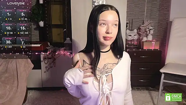 Snapshot of michelle_windrose chatting on 01-25-25, 06:13 michelle windrose online show from 01-25-25, 06:13