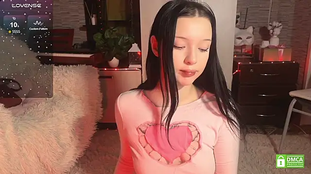 Snapshot of michelle_windrose chatting on 02-08-25, 08:32 michelle windrose online show from 02-08-25, 08:32