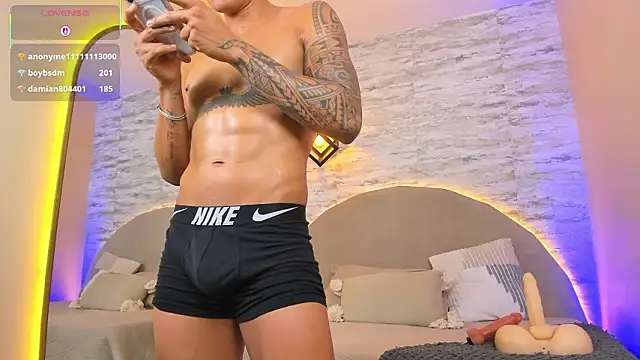 Aron Bolt online show from 03-09-26, 12:42