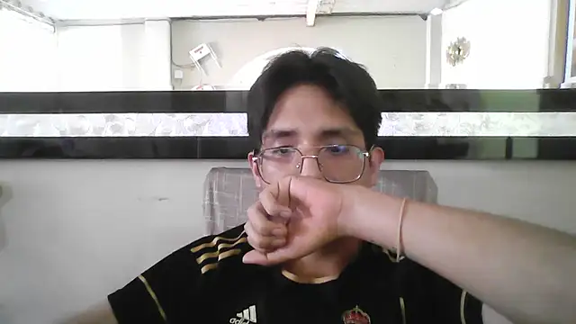 Snapshot of HardDick2 chatting on 07-25-26, 07:00 HardDick2 online show from 07-25-26, 07:00