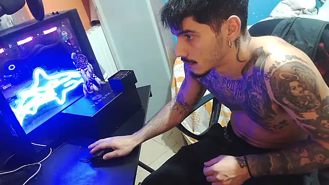 Badboyi1997 online show from 10-10-25, 10:42