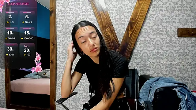 Mia scarlet69 online show from 02-17-25, 12:16