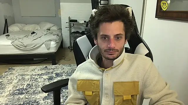 Snapshot of Dylansd chatting on 12-27-24, 12:29 Dylansd online show from 12-27-24, 12:29