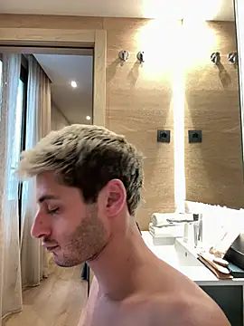 Snapshot of Dylansd chatting on 03-12-25, 02:12 Dylansd online show from 03-12-25, 02:12