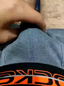 Snapshot of themostnaughtiestguyy chatting on 01-11-25, 06:01 themostnaughtiestguyy online show from 01-11-25, 06:01