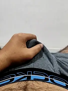 Snapshot of themostnaughtiestguyy chatting on 03-09-25, 05:28 themostnaughtiestguyy online show from 03-09-25, 05:28