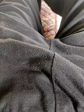 Snapshot of themostnaughtiestguyy chatting on 09-12-25, 08:03 themostnaughtiestguyy online show from 09-12-25, 08:03