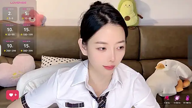 Yilin1999 online show from 03-13-25, 02:38