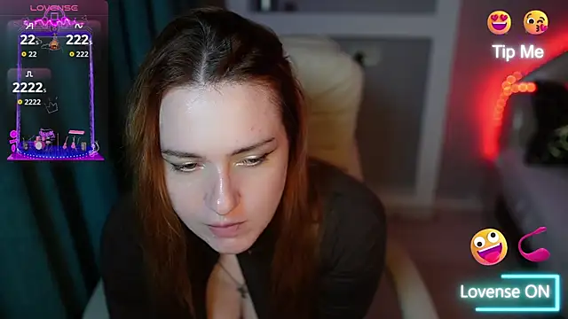 Snapshot of LisaElfy chatting on 10-14-25, 03:46 LisaElfy online show from 10-14-25, 03:46